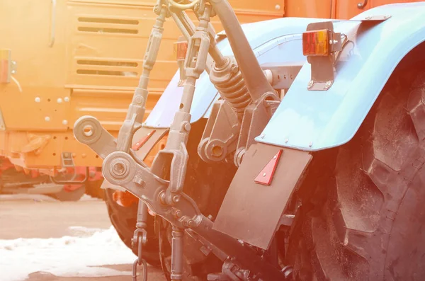 Ruedas Vista Trasera Del Nuevo Tractor Clima Nevado Vista Trasera — Foto de Stock