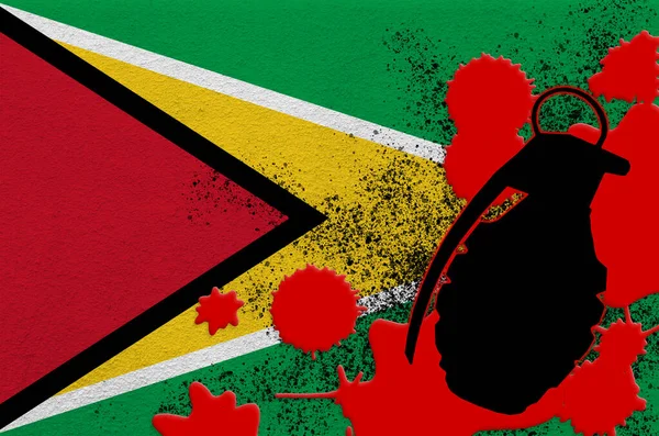 Guyanská Vlajka Granát Mk2 Červenou Krví Koncepce Teroristického Útoku Nebo — Stock fotografie