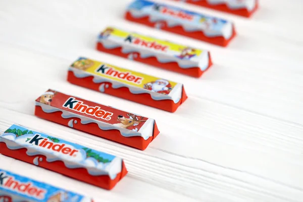 Kharkov Ukraine November 2020 Kinder Small Chocolate Bars Paper Wrappings — 图库照片