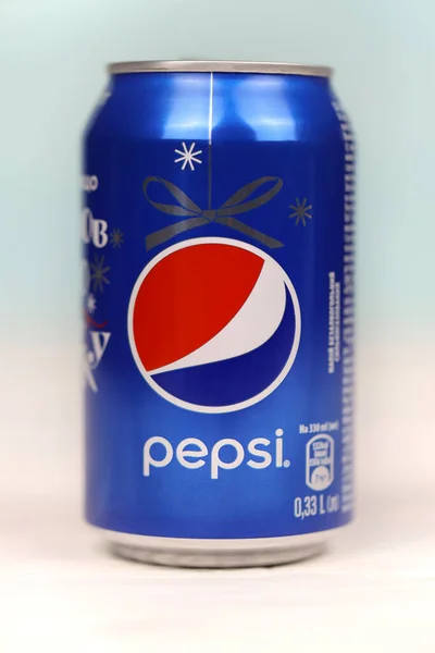 Kharkow Ukraine Grudzień 2020 Aluminiowa Puszka Pepsi Napój Bezalkoholowy Zbliżyć — Zdjęcie stockowe