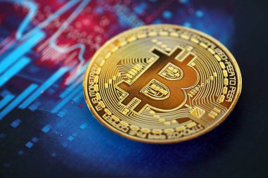 KYIV, UKRAINE - 9 Ekim 2025 Bitcoin kripto para etiketi fütüristik mavi grafik afişinde. Modern kripto parası kavramı