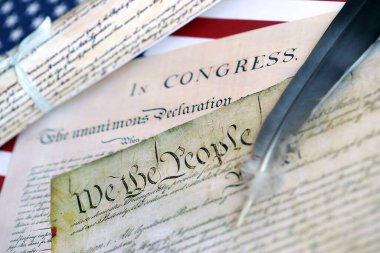 ABD İnsan Hakları Beyannamesi Anayasaya Giriş ve Amerikan Bayrağı