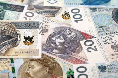 Büyük miktarda Polonyalı zloti para banknotları kapanıyor. Büyük miktarda Polonya parası yığını. Polonya 'da iş, ekonomi ve yatırım kavramı