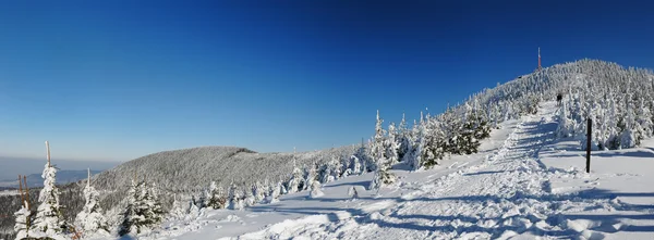 Caminho de inverno para Lysa — Fotografia de Stock