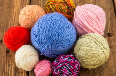 renkli iplik skeins