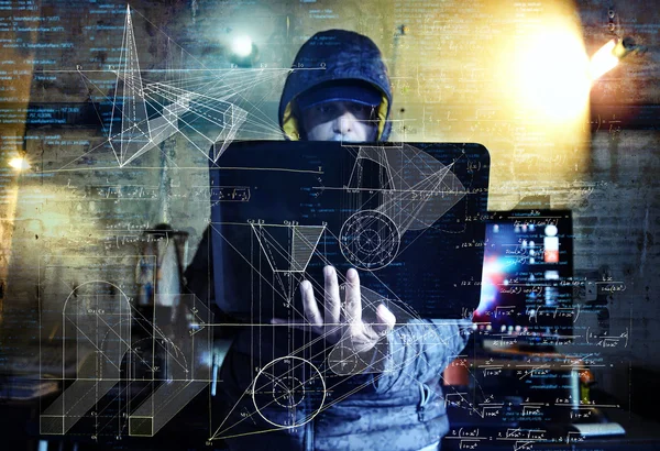 Pirata informático peligroso robo de datos concepto de espionaje industrial — Foto de Stock
