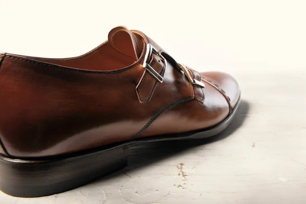 Uomo scarpe di lusso fatte a mano — Foto Stock
