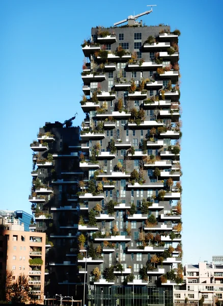 Grattacielo bosco verticale a Milano — Foto Stock