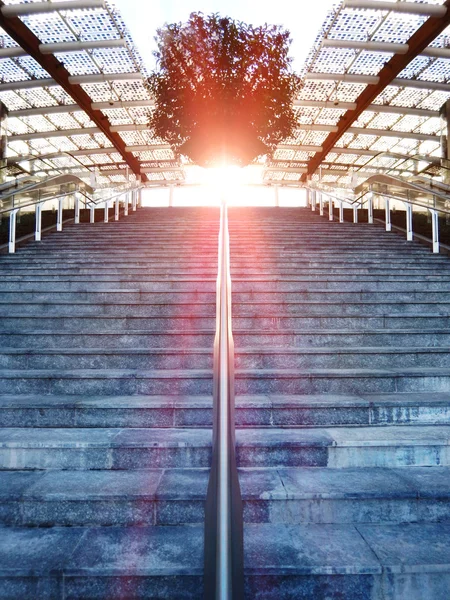 Escaleras modernas en el centro comercial — Foto de Stock