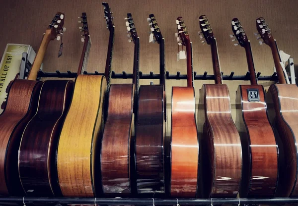 Group of guitars in exposition — Stock Photo, Image