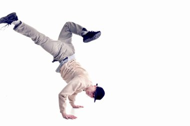 şık ve serin breakdance stil dansçı poz