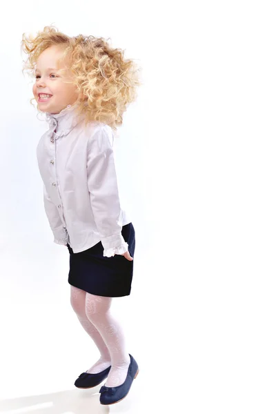 Portré egy kis lány szemüveges elszigetelt egy fehér — Stock Fotó