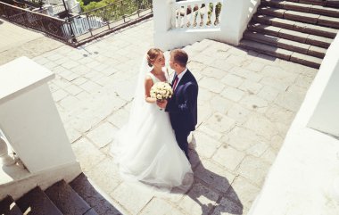 Mutlu gelin ve damat düğünlerinde