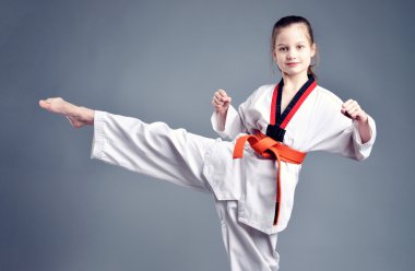 Beyaz kimono, küçük kız