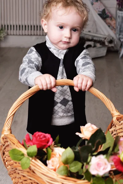 Little boy playing in the room — Stock Photo, Image