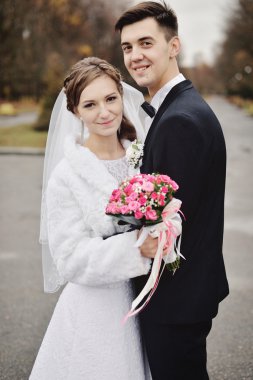 Mutlu gelin ve damat düğünlerinde