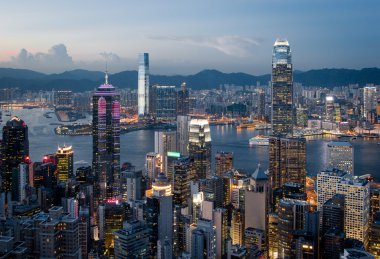 Güneş battıktan sonra manzarası Hong Kong