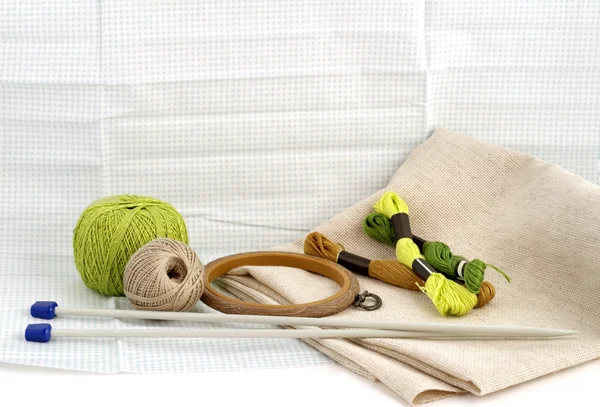 Tools and materials for handamde and handiwork - sewing, embroidery, knitting — Stock Photo, Image