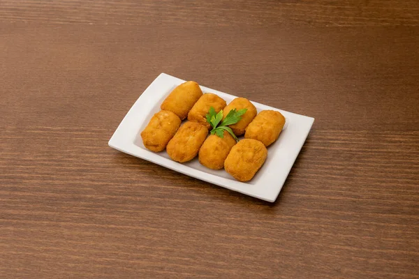 Ocho Croquetas Rellenas Crema Con Boletus Recién Frito Listas Para — Foto de Stock