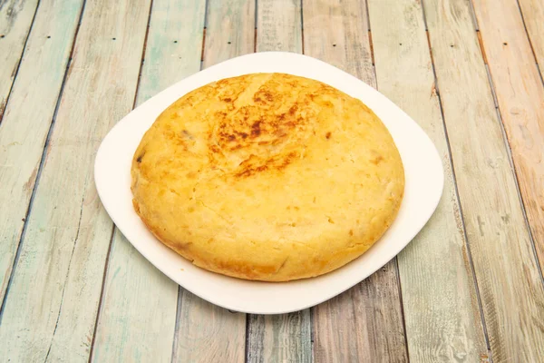 Omeleta Espanhola Grande Gorda Com Batatas Ovos Para Alegrar Paladares — Fotografia de Stock