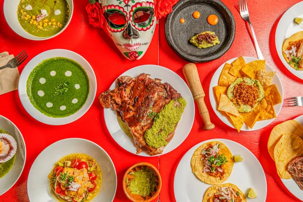 Foto Vista Superior Una Mesa Roja Restaurante Mexicano Con Carnitas — Foto de Stock