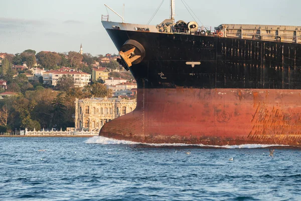 Oljetransportfartyg Som Gör Resan Till Bosporen Istanbul Republiken Turkiet Mellanöstern — Stockfoto