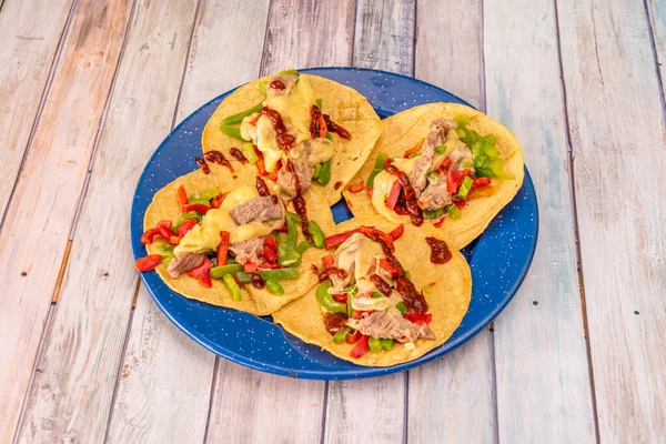 Tacos Mexicanos Tortilla Maíz Con Estofado Alambre Res Con Carne — Foto de Stock