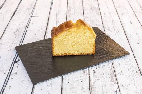 Morceau Gâteau Éponge Maison Prêt Manger Pour Petit Déjeuner — Photo