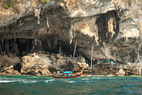 Wikingerhöhle Mit Stalaktiten Und Felsmalereien Phi Phi Archipel Der Andamanensee — Stockfoto
