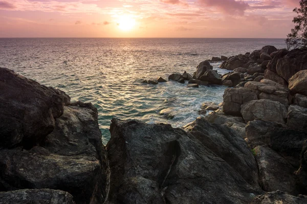 Захід сонця на Сейшельські острови — стокове фото