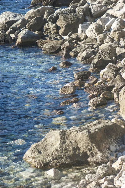 Rocky sea coast — Stock Photo, Image