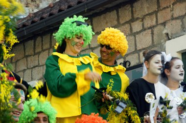 Karadağ, Herceg Novi - 01/30/2016: pandomim ve palyaçolar