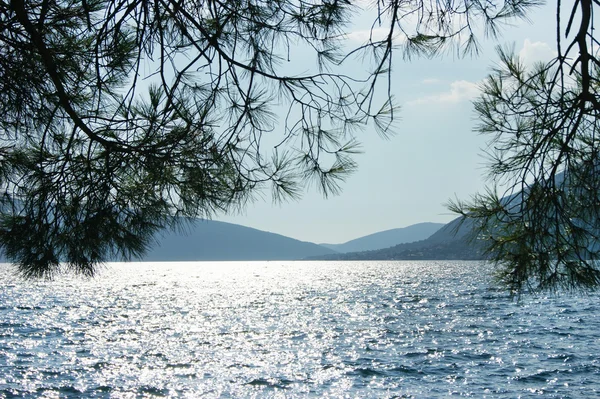 Paisaje marino en un día de verano —  Fotos de Stock