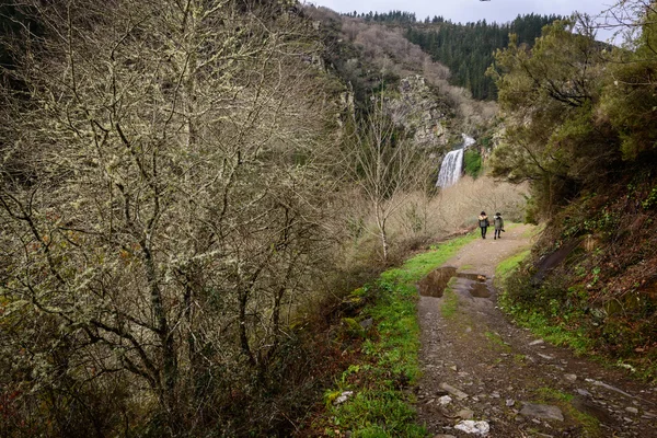 Cascada de Vilagocende en invierno — Foto de Stock