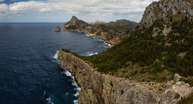 Cape Formentor İspanya denizde