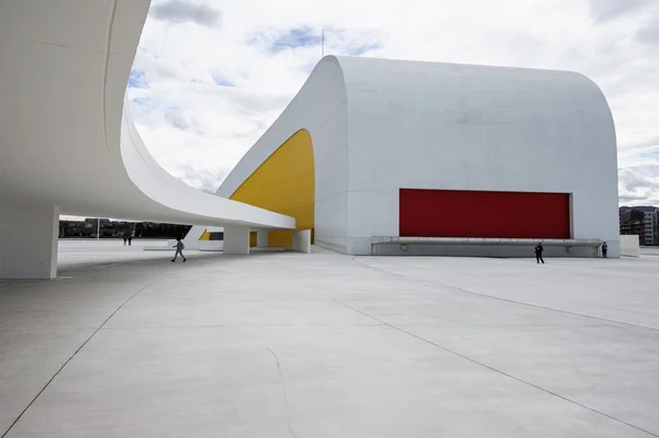 Centro Niemeyer en España — Foto de Stock