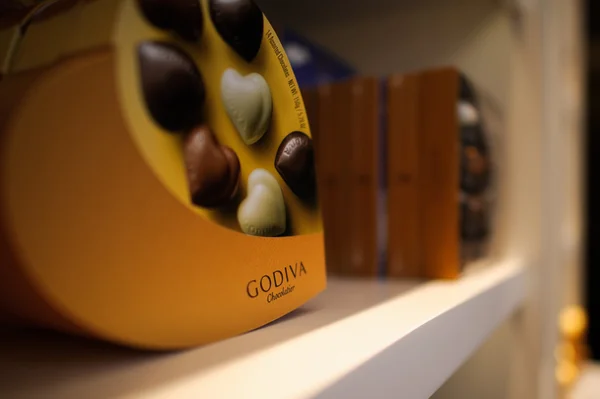 Godiva Belçika tatlılar kutusu — Stok fotoğraf