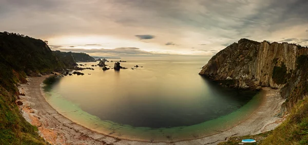 Silencio praia atlântica em Espanha — Fotografia de Stock