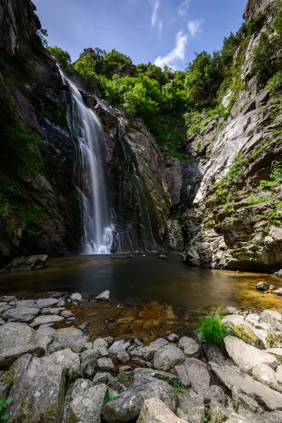 Toxa vodopád ve Španělsku — Stock fotografie