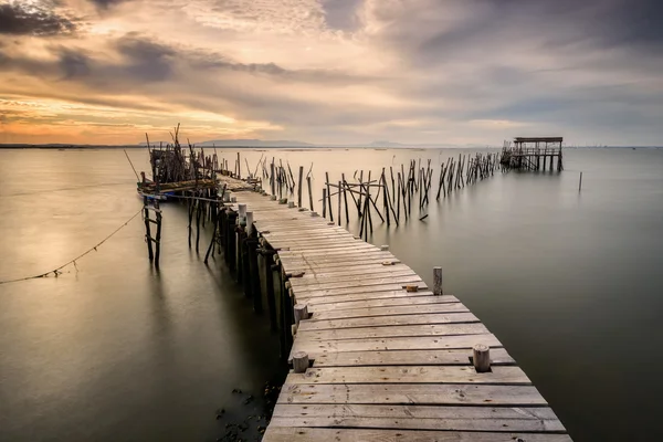 Carrasqueira vecchio molo di legno — Foto Stock