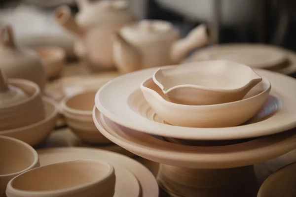 Placas de cerámica asadas sin esmalte de primer plano — Foto de Stock