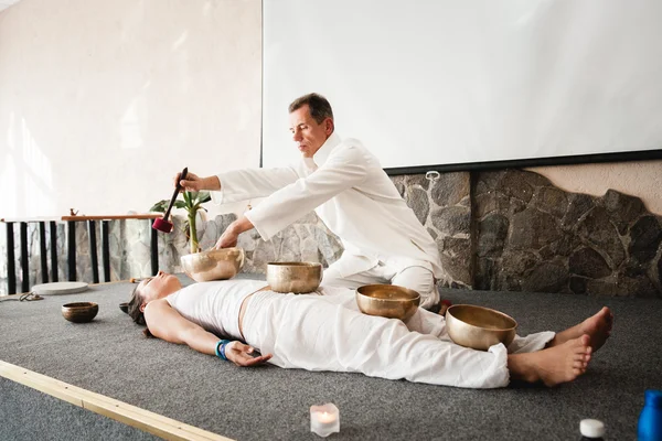 Avatar Yoga Festivali'nde Tibet şarkı kaseleri ile Ses meditasyon