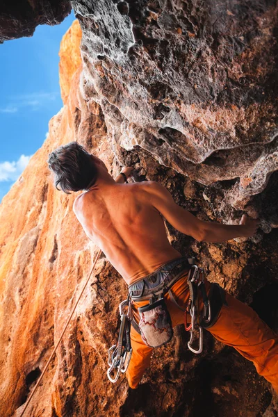 Bold choice - rock climbing — Stock Photo, Image