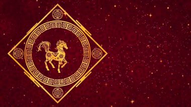 Çin Yeni Yılı 'nı bu canlı ve şen döngülü videoyla kutlayın. Zengin kırmızı arka planda güzel tasarlanmış bir at sembolü. Yüksek kalite 4k görüntü