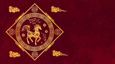 Geleneksel Semboller ve Zengin Kültürel Elementlerle çevrili Görkemli bir atın yer aldığı Çin Yeni Yılı 'nı canlı sanat eserleriyle kutlayın. Yüksek kalite 4k görüntü