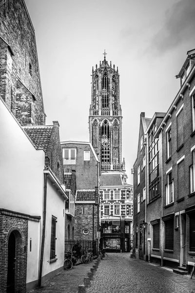 Kule Caddesi ve Dom Utrecht oteli