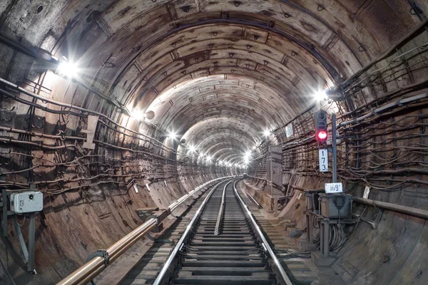 Metró alagút. Kiev, Ukrajna. Kyiv, Ukrajna — Stock Fotó