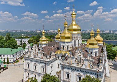 Kiev-Pechersk Lavra havadan görünümü