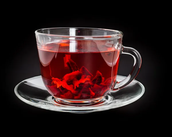 Fekete háttér piros hibiszkusz teát — Stock Fotó