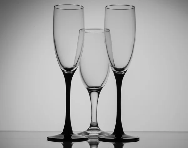 Silhouette champagne glasses black and white — Stock Photo, Image